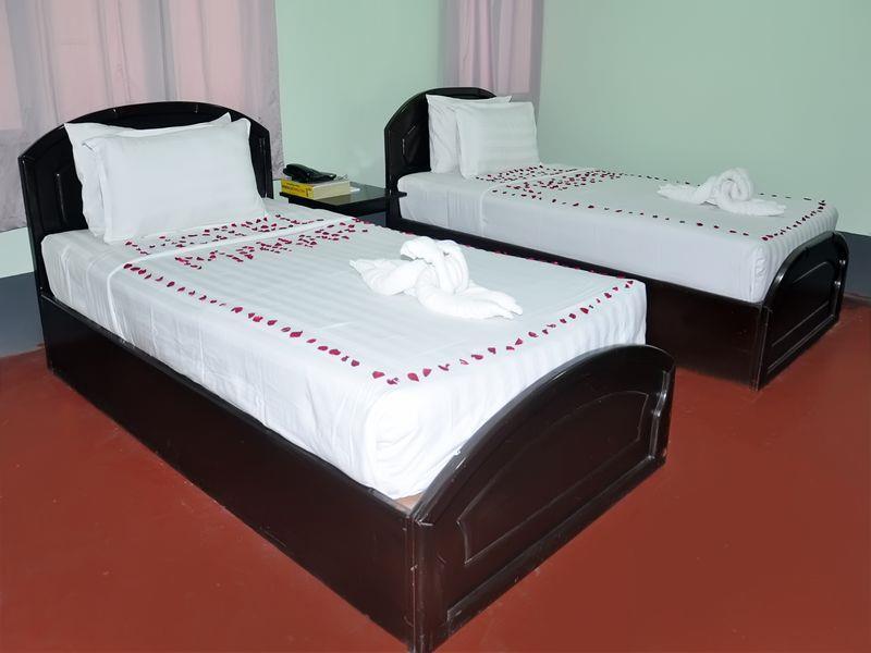 Hotel Mahar Mandalay Esterno foto