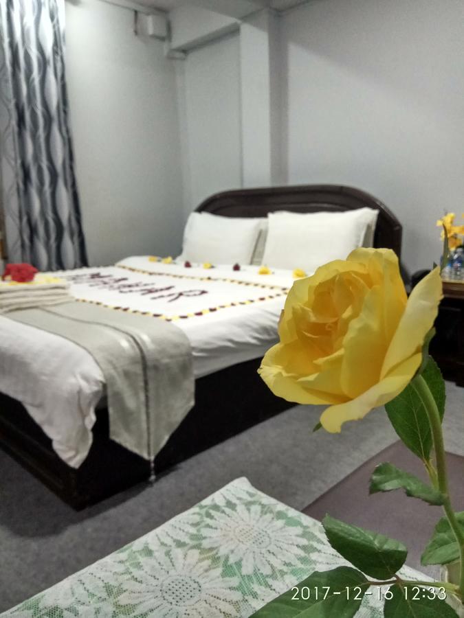 Hotel Mahar Mandalay Esterno foto